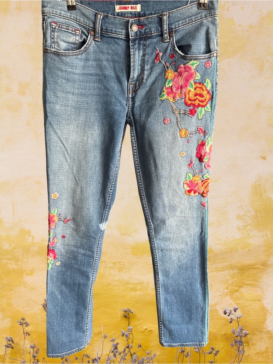 Johnny Was Denim - Johnny Was Blossom boyfriend Jean with Pink & Yellow Floral Embroidery